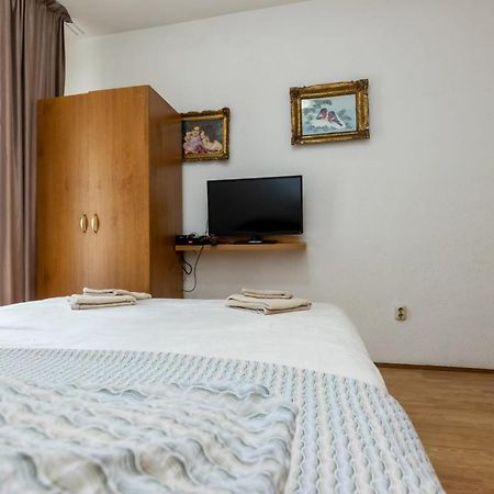 Apartments Dino คาชเตลา ภายนอก รูปภาพ