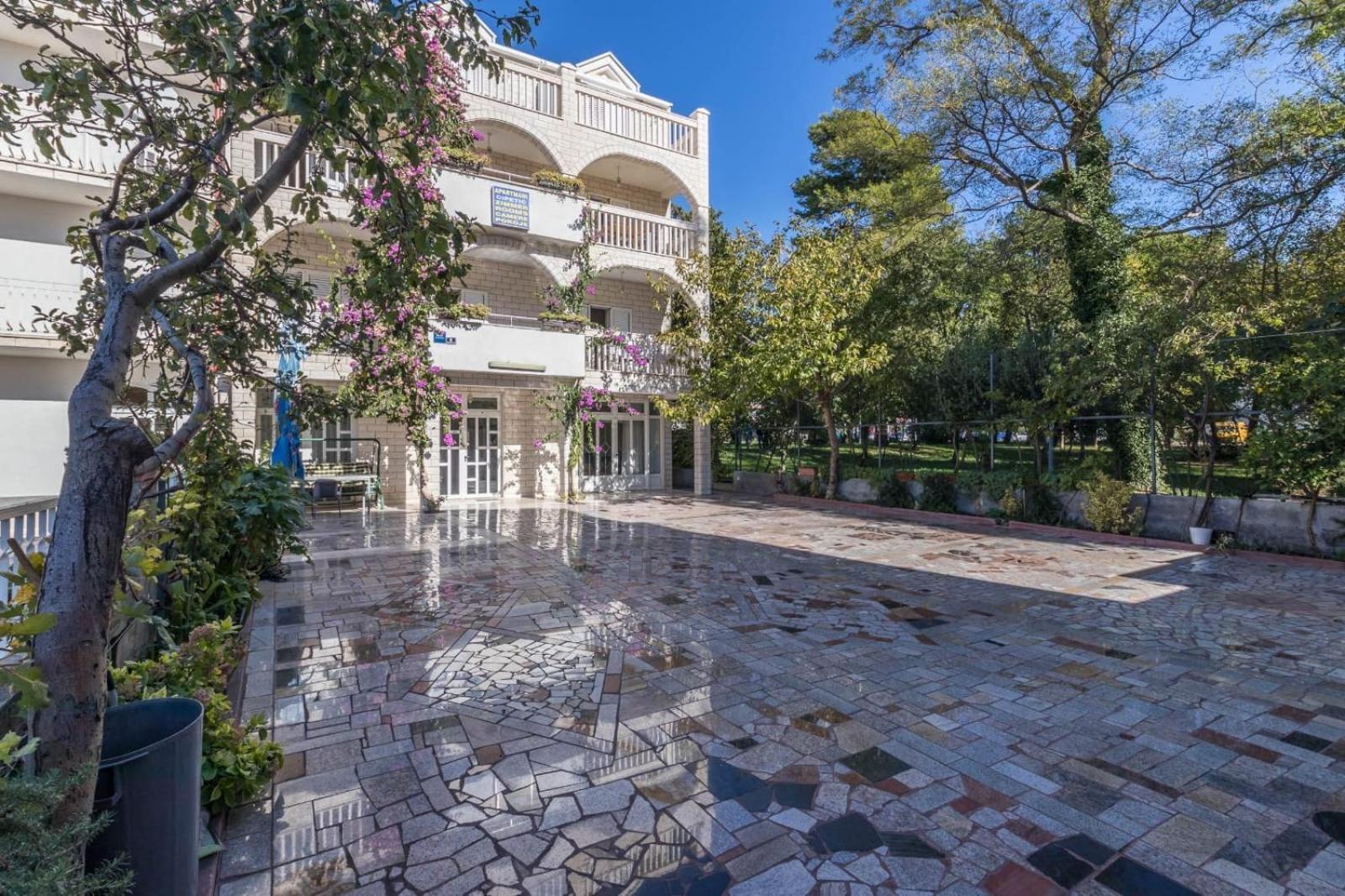 Apartments Dino คาชเตลา ภายนอก รูปภาพ